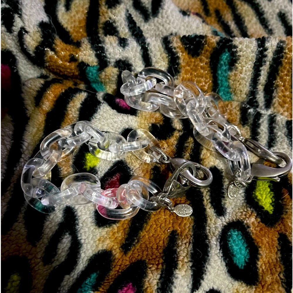 NWOT Tarina Tarantino One 1 Clear Lucite Chain Bracelet